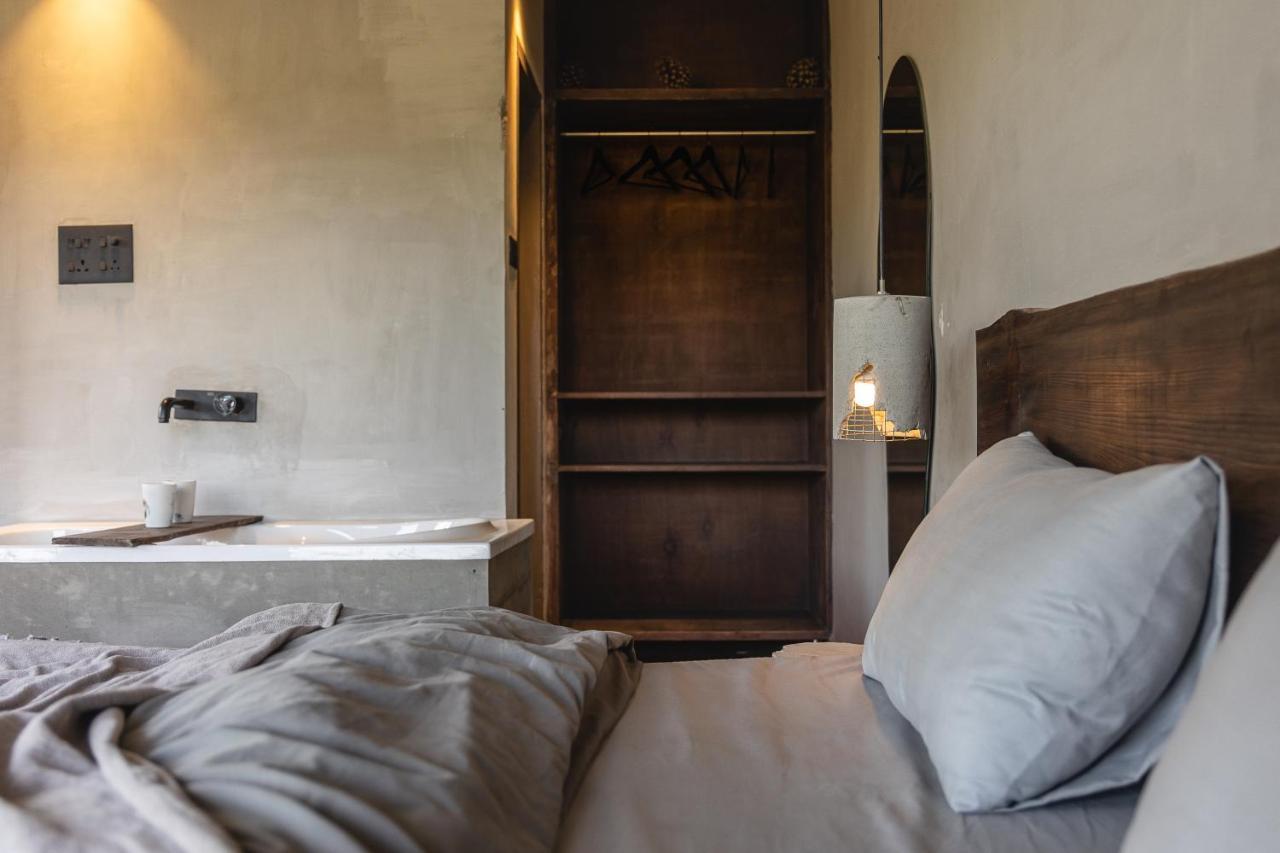 Ecstasy By Thhpsociety Bathtub Rooms Mukteshwar Exterior foto